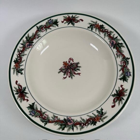 The Cellar O'Tannenbaum, 1 Large Rim Soup Bowl, Holly & Ribbon Border Christmas - Picture 13 of 14